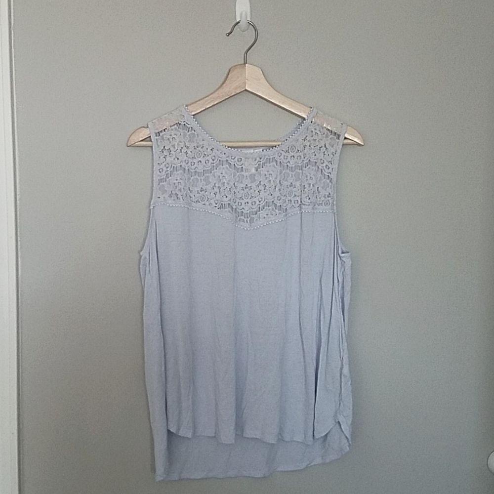 3 FOR $15!! NEW sleeveless lace blouse